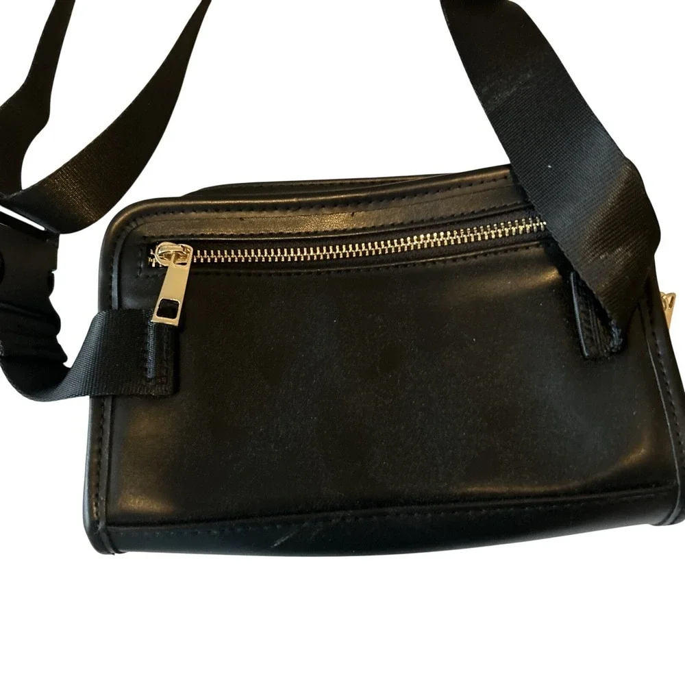 Amanda Uprichard‎ NY Black Vegan Leather Quilted Fanny Pack Belt Bag